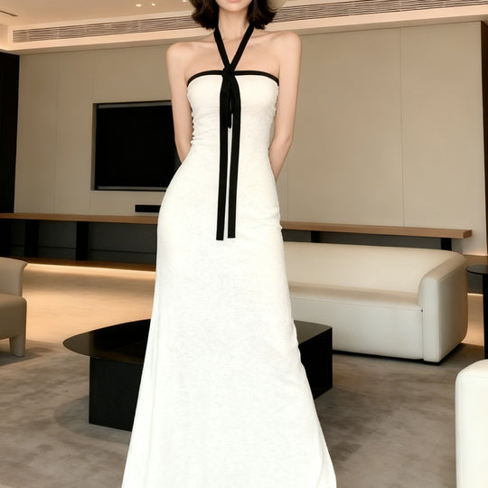 Damen Elegantes Maxikleid mit schulterfreiem Design und tailliertem Schnitt R&B
