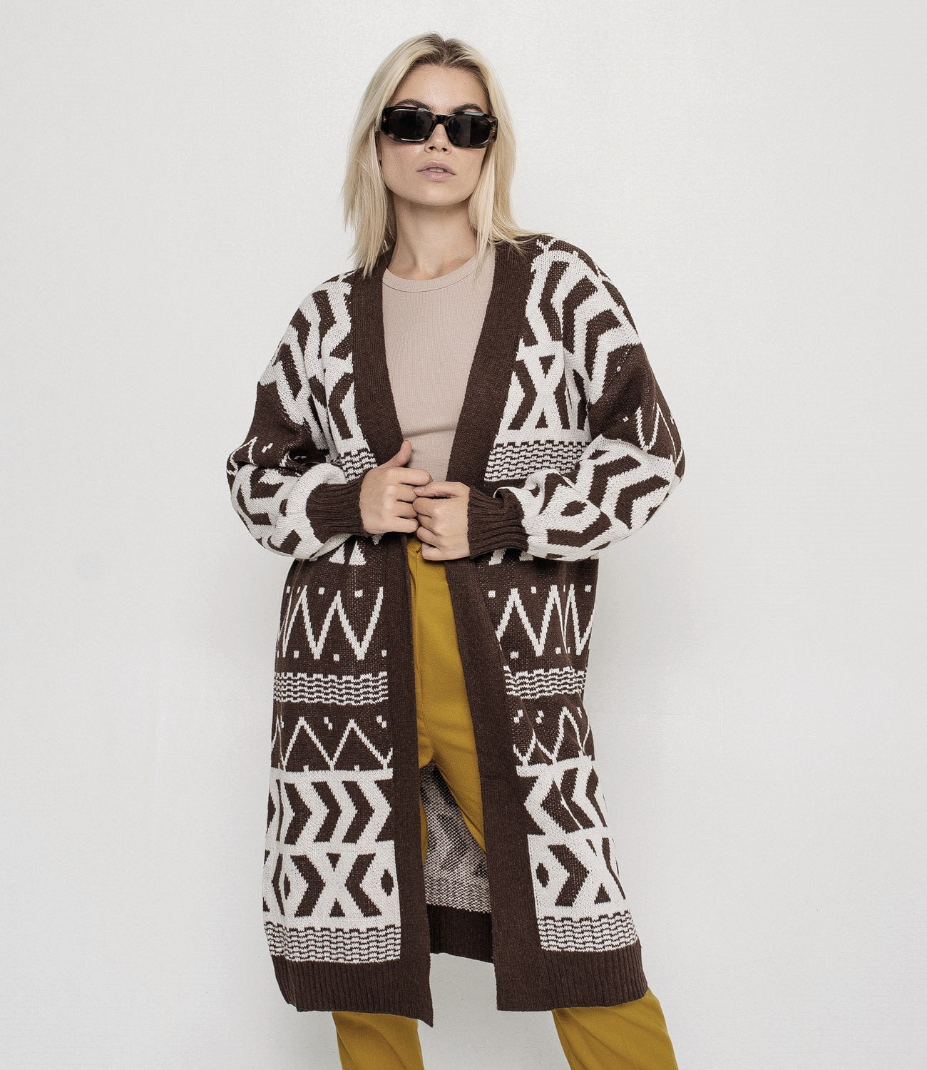 Damen Langer Strickcardigan mit geometrischem Muster und lässigem Schnitt R&B