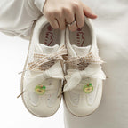 Damen Sneakers mit dekorativen Spitzen und atmungsaktivem Obermaterial