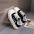 Damen Modische Sneaker mit dicker Gummisohle und atmungsaktiven Einsätzen R&B