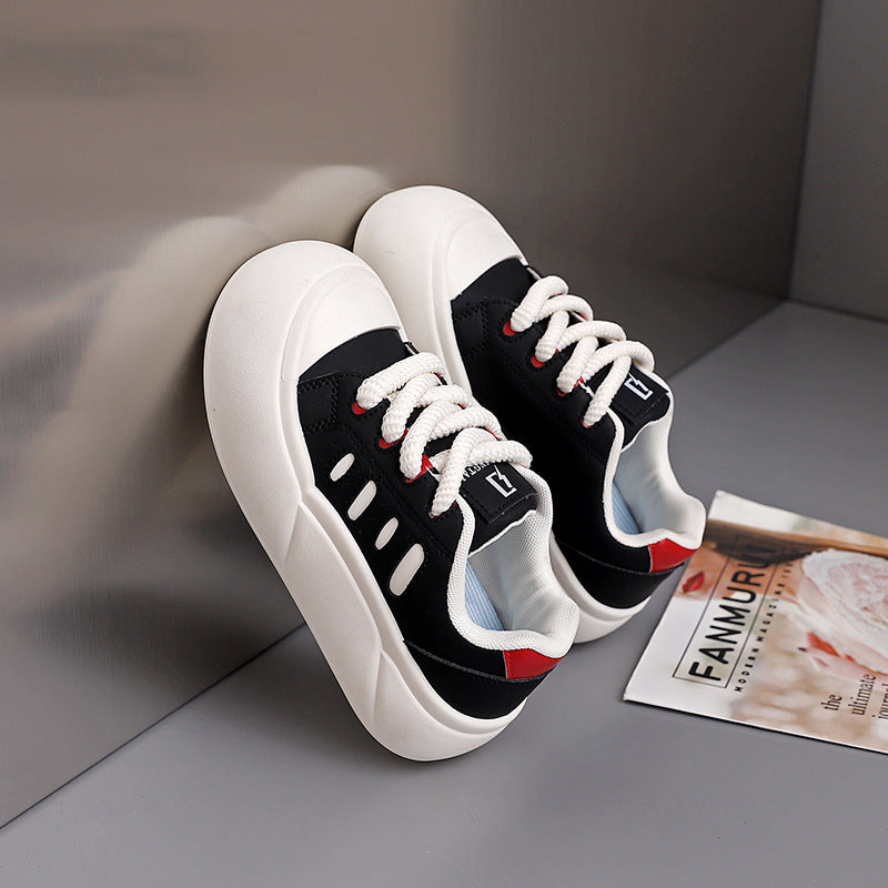 Damen Modische Sneaker mit dicker Gummisohle und atmungsaktiven Einsätzen R&B