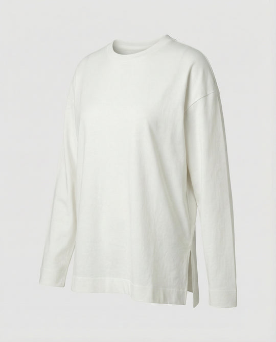 Lässiges Oversize Langarmshirt Damen Baumwolle Weiß mit Seitenschlitz Herbst