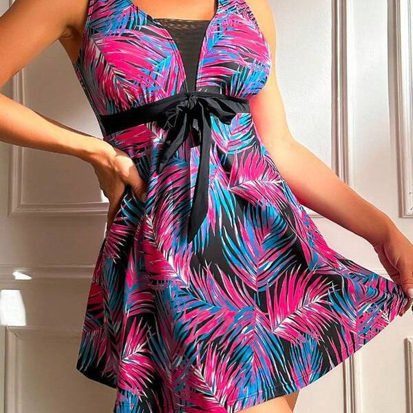 Damen Strandkleid mit floralem Muster und eleganter Raffung R&B