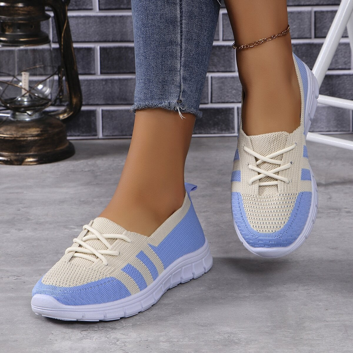 Damen Sportliche Sneaker mit atmungsaktivem Mesh-Obermaterial und flexiblem Sohlen-Design R&B