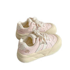 Damen Sneakers mit eleganter Struktur und modischen Details R&B