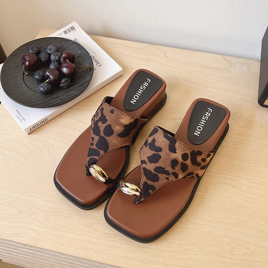 Damen modische Riemchen-Pantoletten mit eleganter Schnallen-Applikation R&B