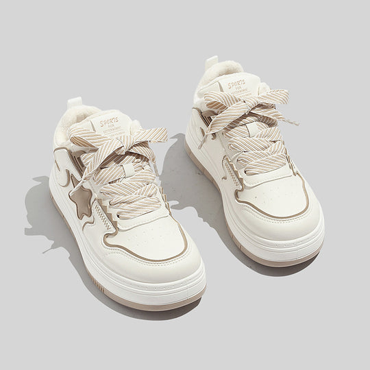 Damen Sportliche Winter Sneakers mit warmem Futter und verspieltem Sternenmotiv R&B