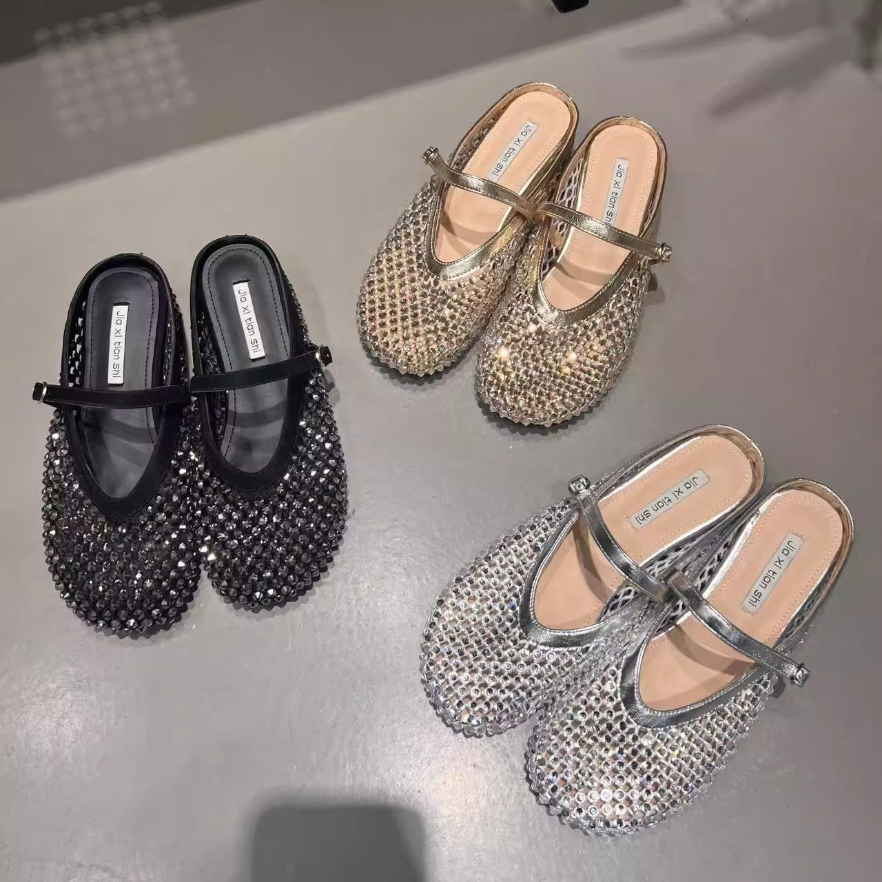 Damen Glitzernde Ballerinas mit verstellbarem Riemchen und komfortablem Fußbett R&B