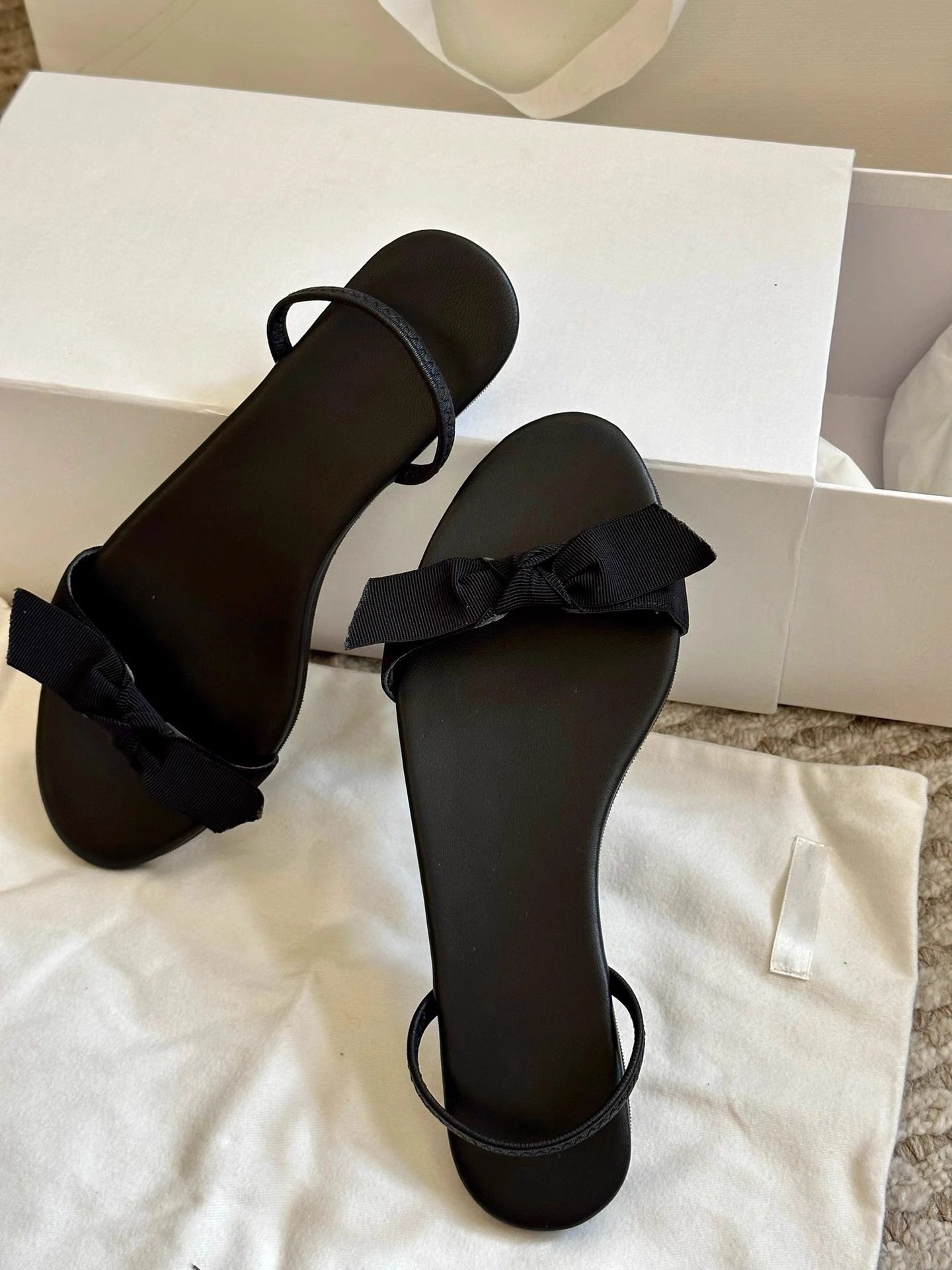 Damen elegante Flip-Flops mit raffiniertem Schleifenakzent R&B