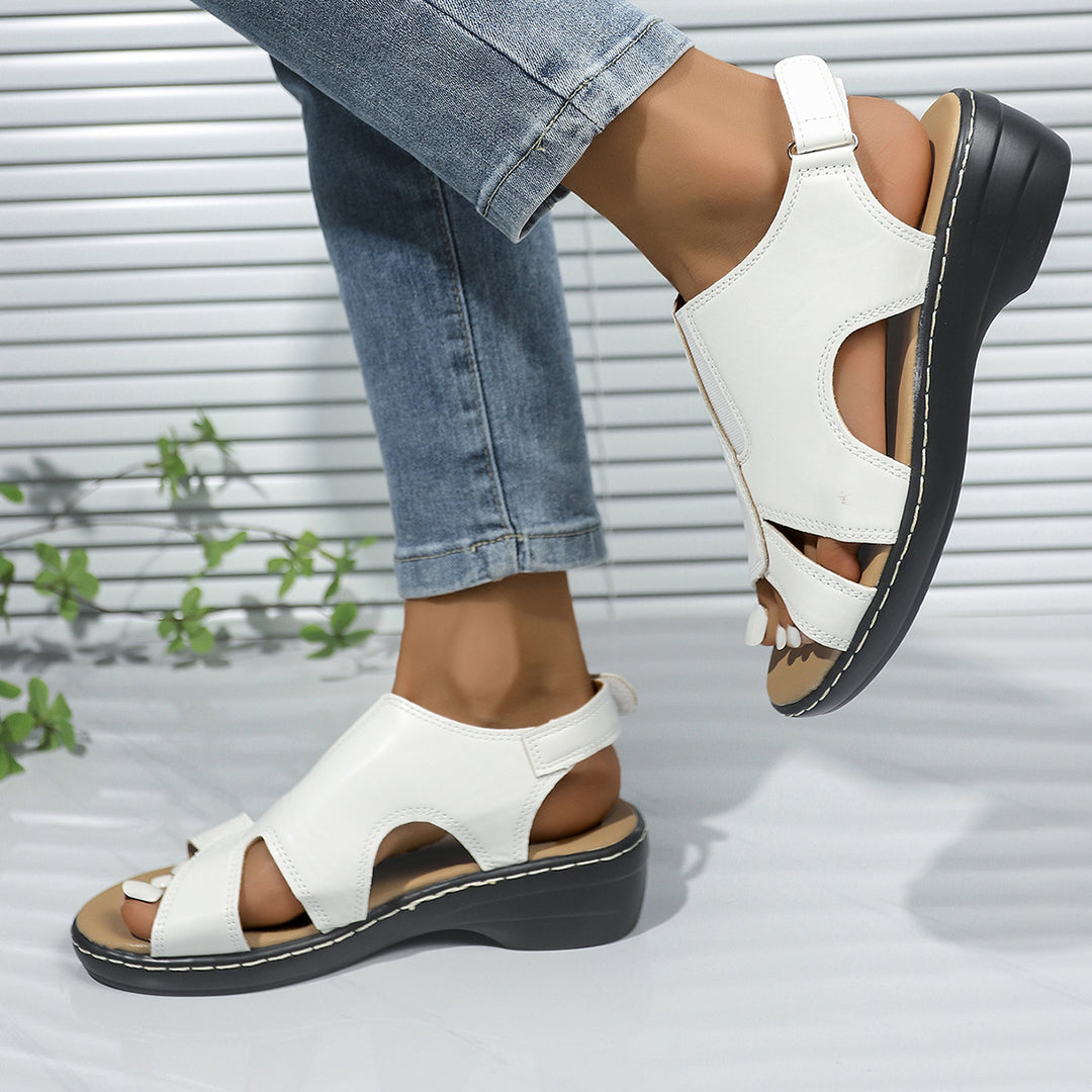 Damen Komfortable und stilvolle Sandalen mit verstellbarem Riemen R&B