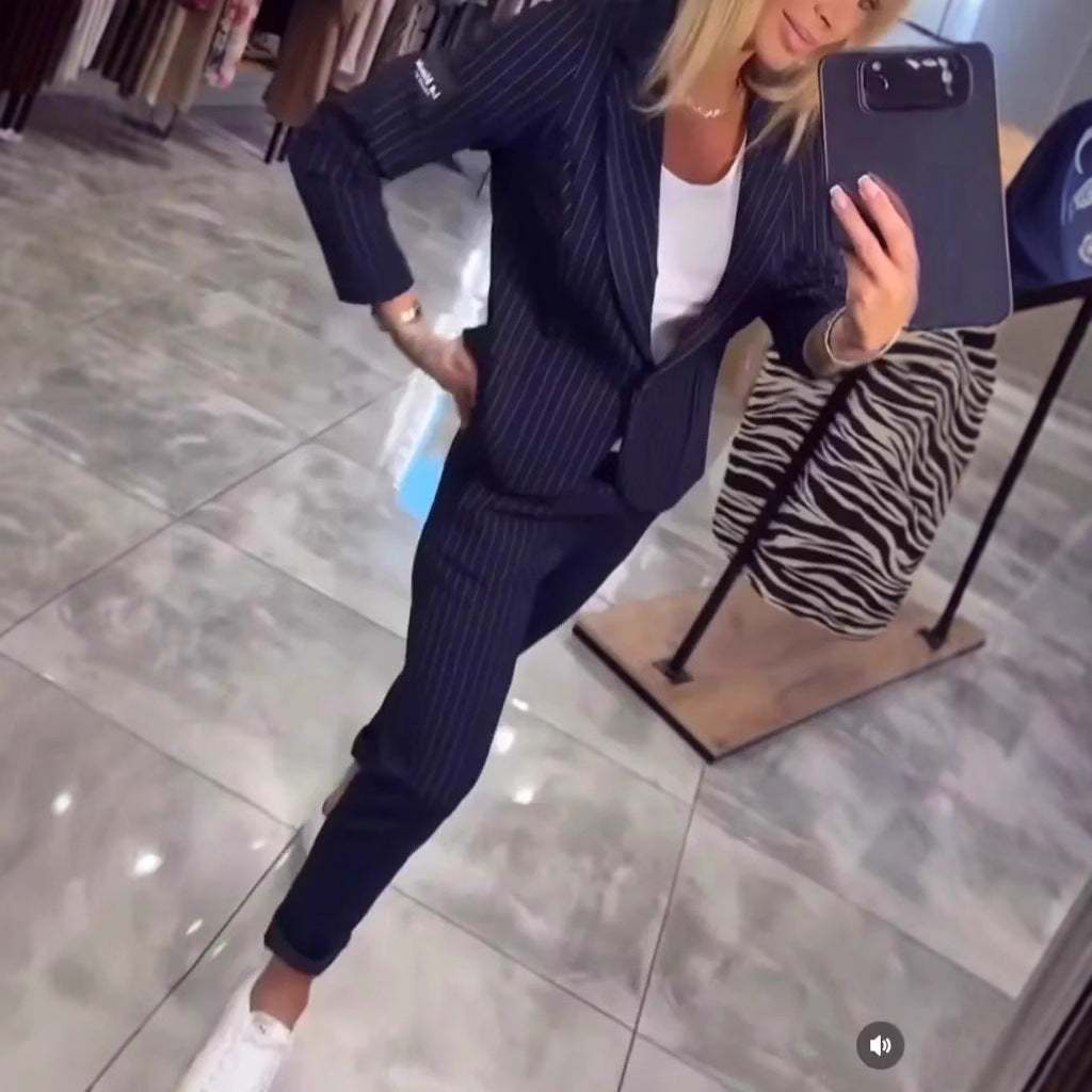 Damen Elegantes Blazer-Hosen-Set mit feinen Streifen R&B