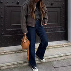 Damen trendige Oversized-Cordjacke mit praktischen Taschen und modischen Schulterdetails R&B