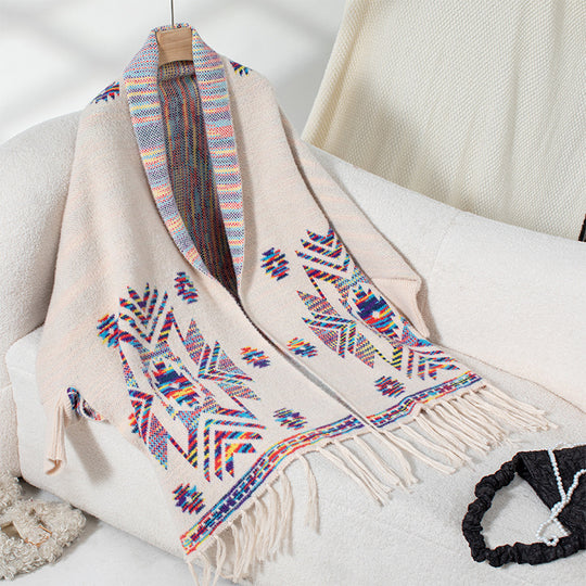 Damen Strickponcho mit buntem Navajo-Muster und fransigem Saum R&B