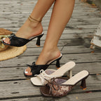 Damen Slip-On Sandalen mit elegantem Riemen und modischem Schleifen-Detail