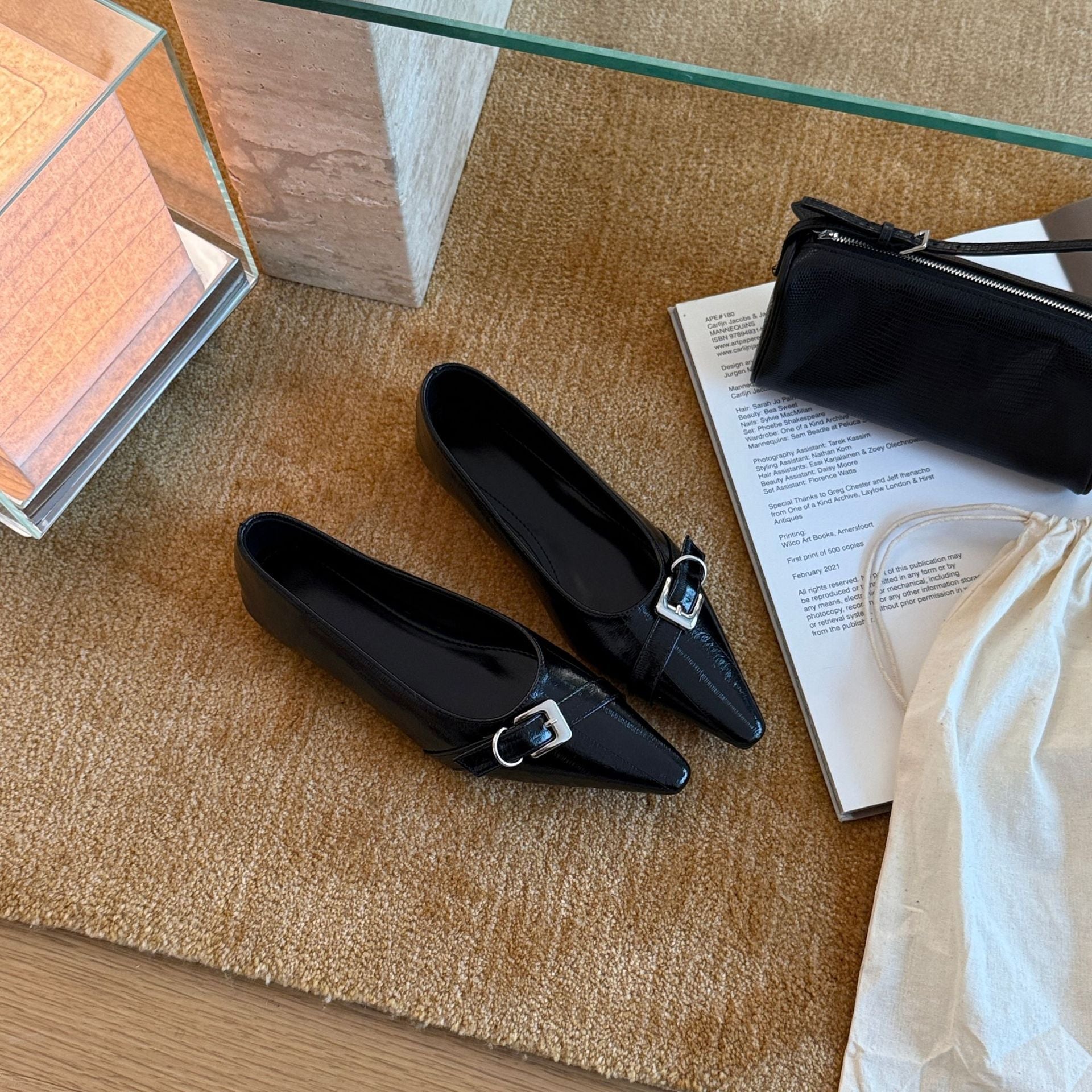Damen Elegante Pumps mit modischer Schnalle und feinem Leder R&B
