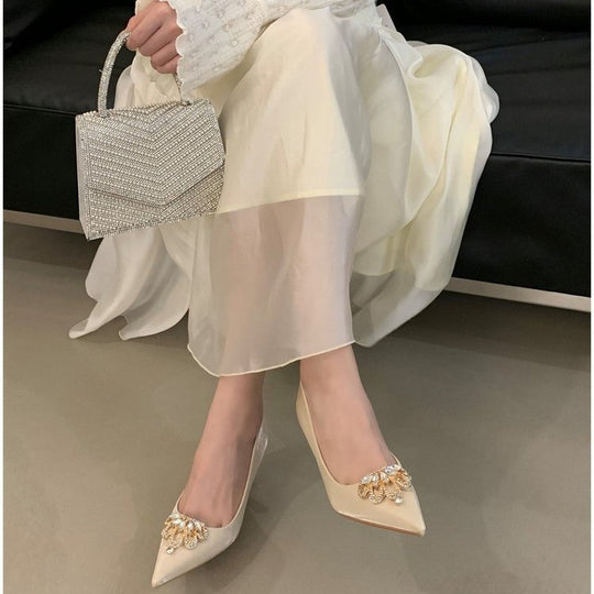 Damen Elegante High Heels mit funkelnden Perlenakzenten und schmalem Absatz R&B