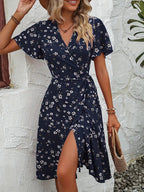 Damen Wickelkleid mit floralem Muster und Schnittdetails R&B