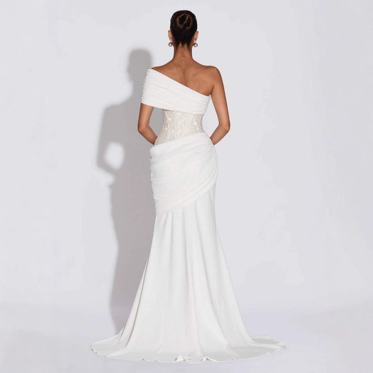 Damen Elegantes und figurbetontes Abendkleid mit asymmetrischem Ausschnitt R&B