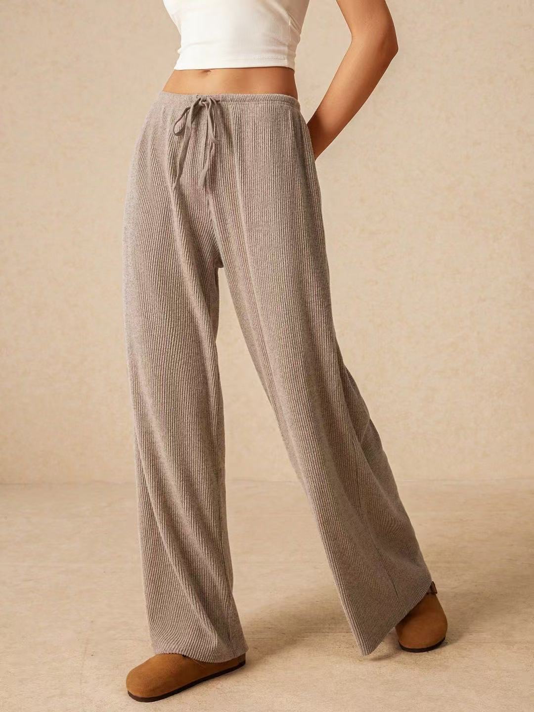 Damen weite und bequeme Loungehose aus Rippstoff R&B