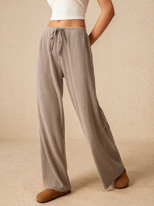Damen weite und bequeme Loungehose aus Rippstoff R&B