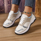 Damen Sportliche Sneakers mit reflektierendem Obermaterial R&B