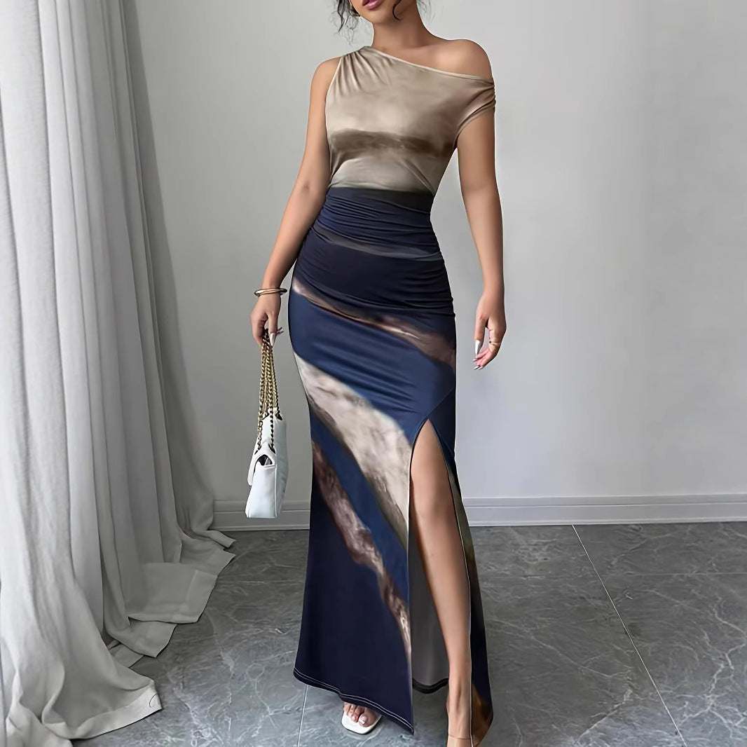 Damen Elegantes Maxikleid mit asymmetrischem Ausschnitt und seitlichem Schlitz R&B
