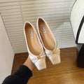 Damen Elegante Pumps mit floralem Schmuckdetail