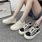 Damen Sportliche Sneakers mit modischem Design und stylischen Akzenten