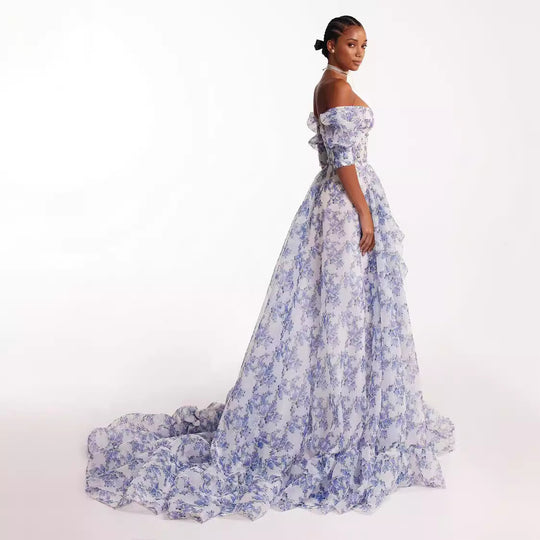 Damen Festliches Maxikleid mit schulterfreiem Design und floralen Rüschendetails R&B