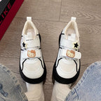 Damen Verspielte Sneaker mit dekorativen Details und Klettverschluss