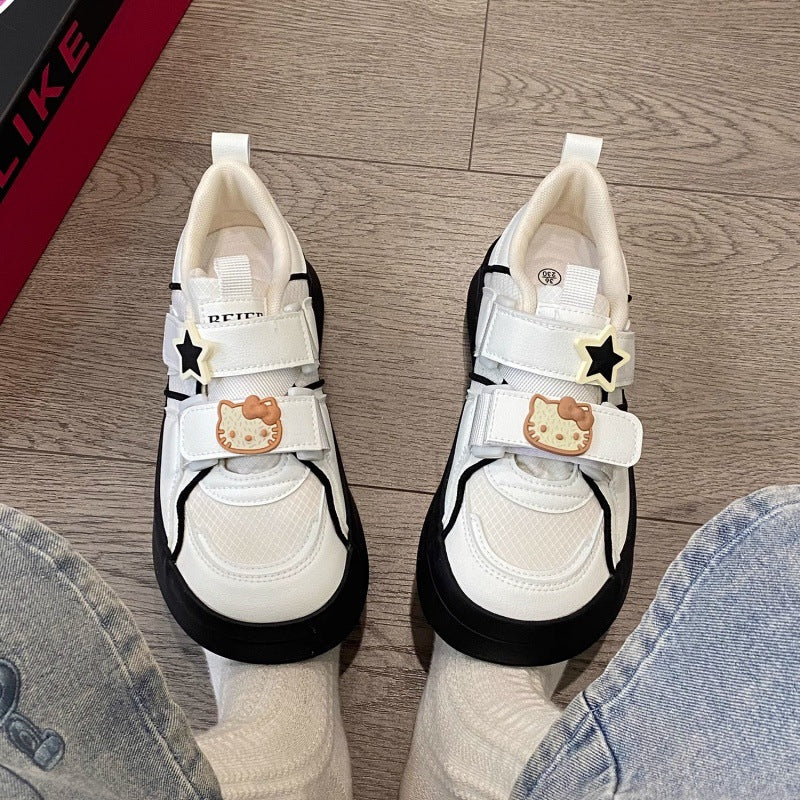 Damen Verspielte Sneaker mit dekorativen Details und Klettverschluss