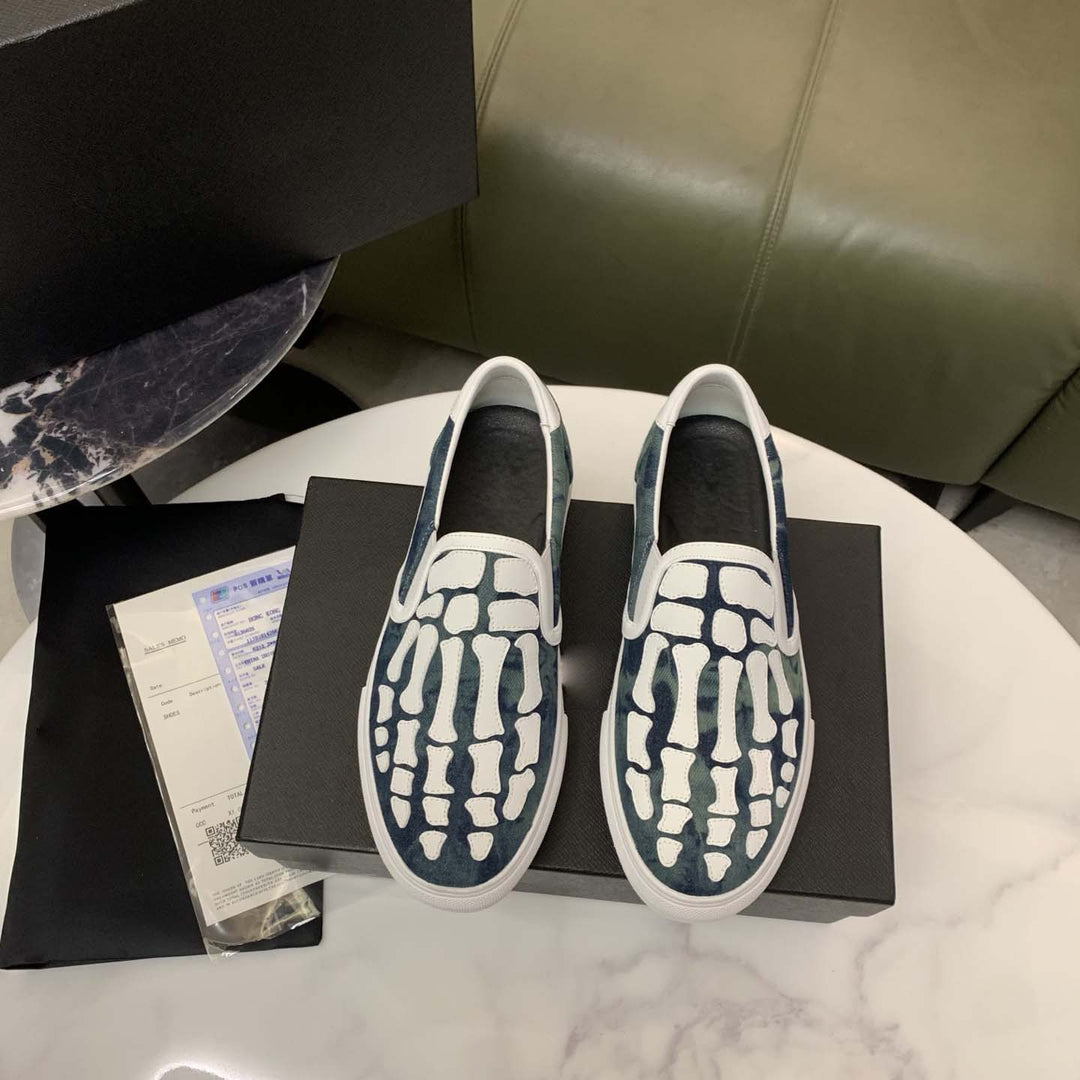 Damen Slip-On Sneakers mit innovativem Oberflächenmuster und rutschfester Sohle R&B