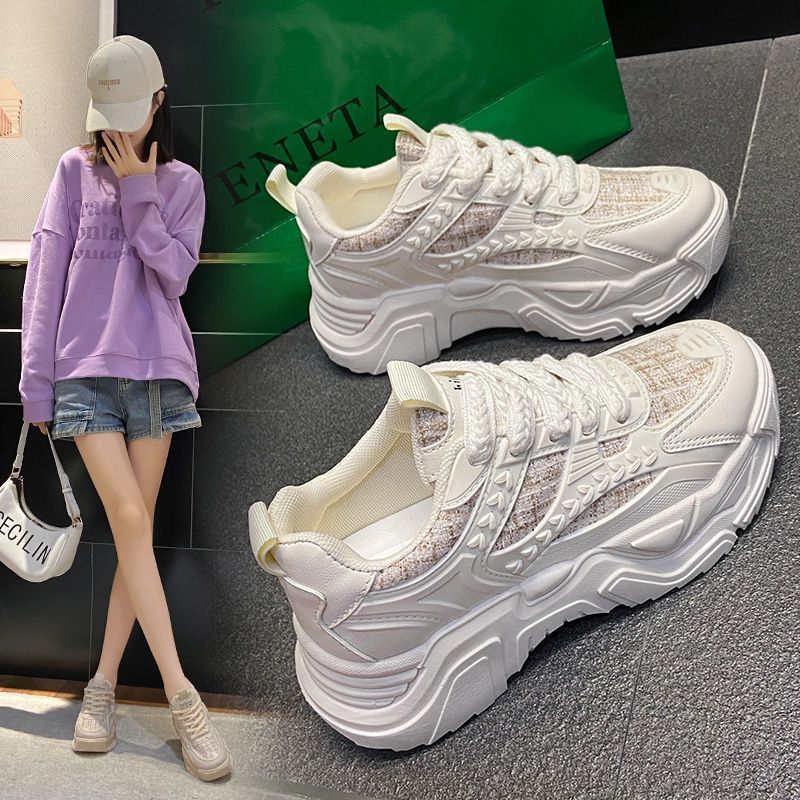 Damen Modische und bequeme Chunky Sneakers mit atmungsaktiver Oberflächenstruktur