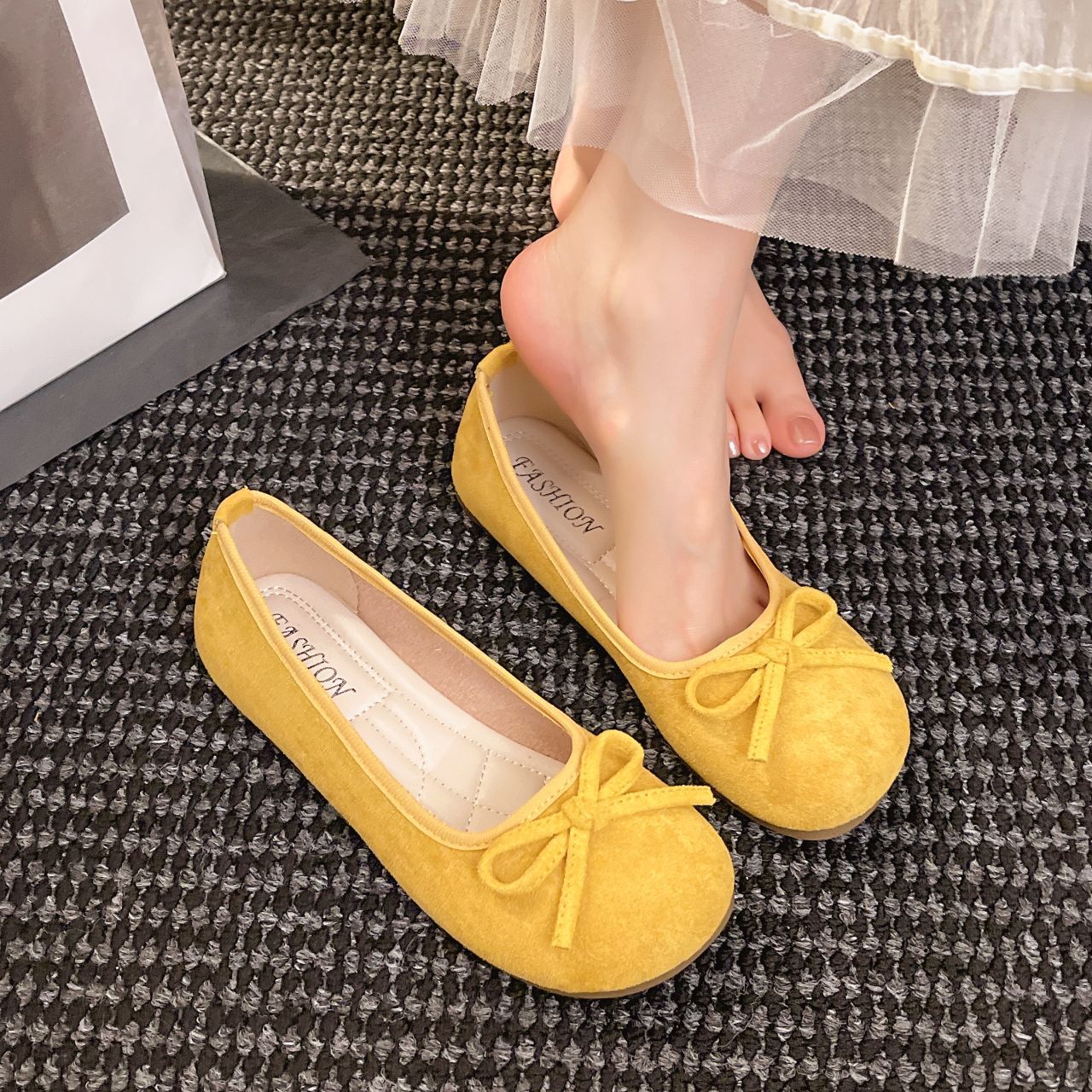 Damen elegante Ballerinas mit zierlichem Schleifendetail EB