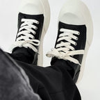 Damen Plateau-Sneaker im minimalistischen Design mit dicker Sohle