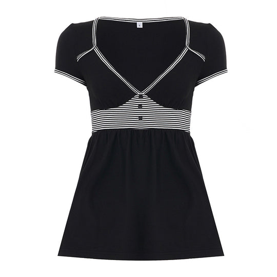 Damen Freizeidkleid mit kontrastierenden Liniendetails und schwingendem Rock R&B