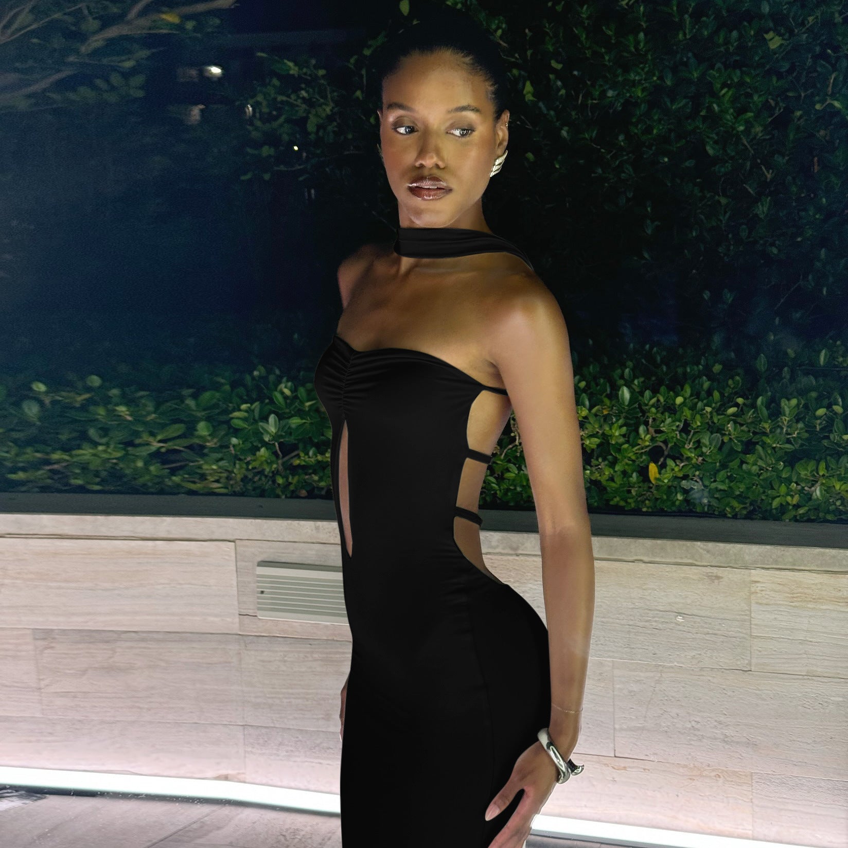 Damen Eleganter Bodycon Jumpsuit mit Cut-Out-Details R&B
