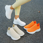 Damen sportliche Slip-On Sneakers mit atmungsaktivem Obermaterial und dämpfender Sohle R&B