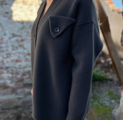 Damen lockerer Strickcardigan mit asymmetrischem Schnitt und Knopfdetails R&B