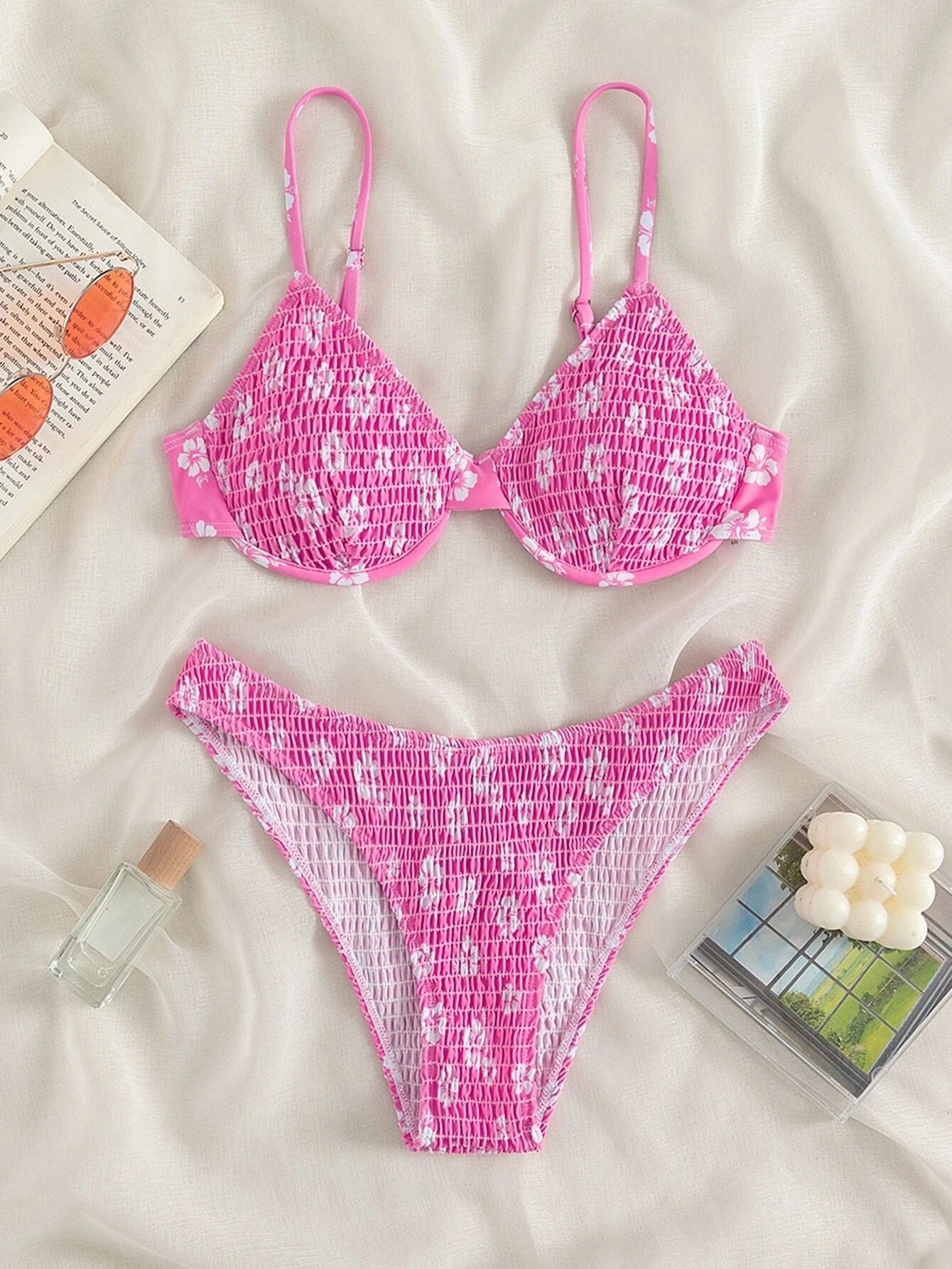 Damen Hochgeschnittener Bikini mit gepolstertem Oberteil und verstellbaren Trägern R&B