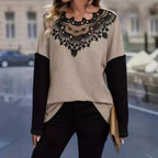 Damen Elegantes Strickoberteil mit gehäkeltem Spitzenkragen