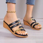 Damen Wedge-Pantoletten mit eleganten Riemen und komfortablem Fußbett R&B