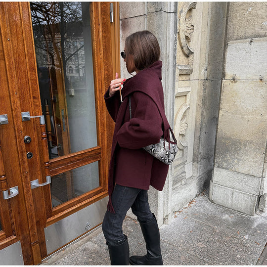 Damen lässige Oversized Jacke mit integriertem Schal R&B