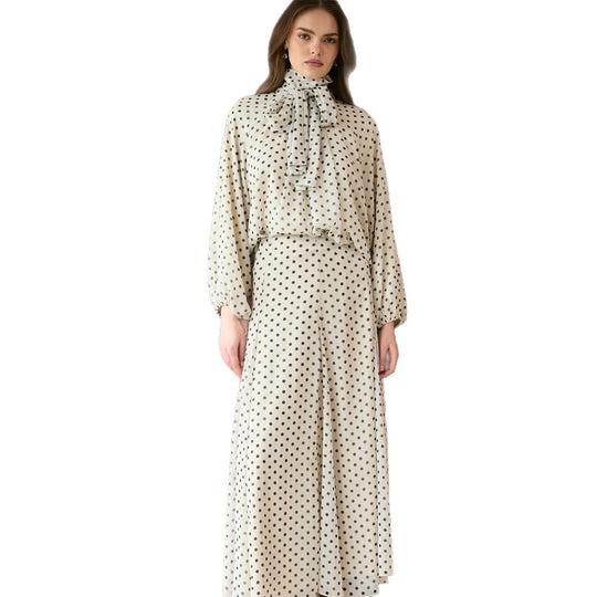 Damen Kleid mit elegantem Stehkragen und verspieltem Punkte-Design R&B