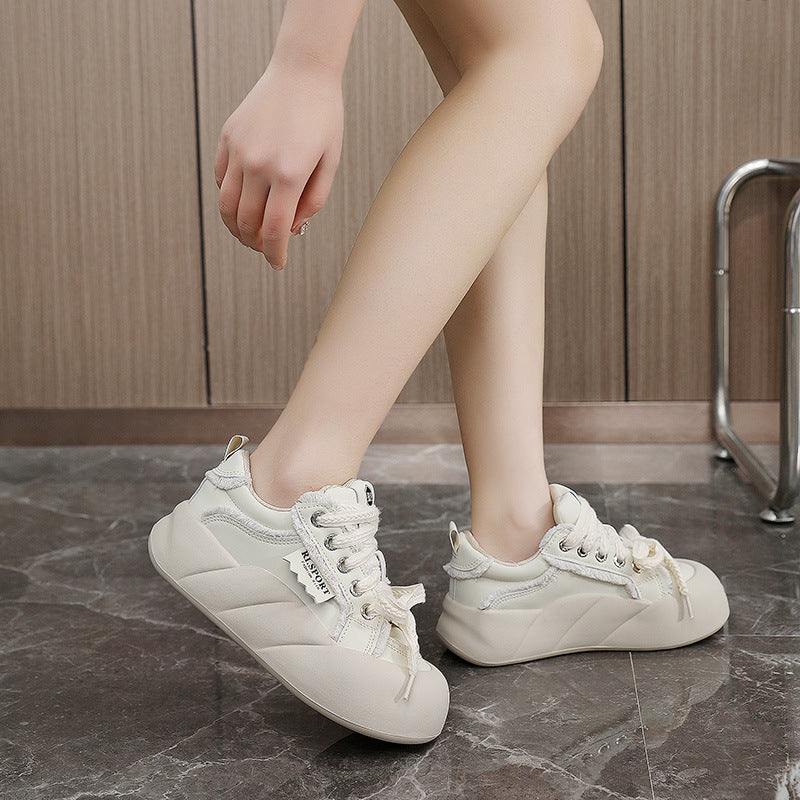 Damen modische Sneakers mit einzigartiger Bandstruktur und verstärkter Dämpfung R&B