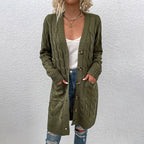 Damen Strickjacke mit tiefem V-Ausschnitt und elegantem Zopfmuster