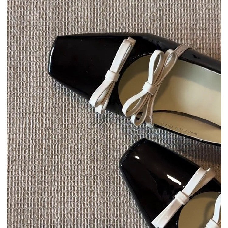Damen Ballerina-Schuhe mit quadratischer Spitze und dekorativem Schleifchen