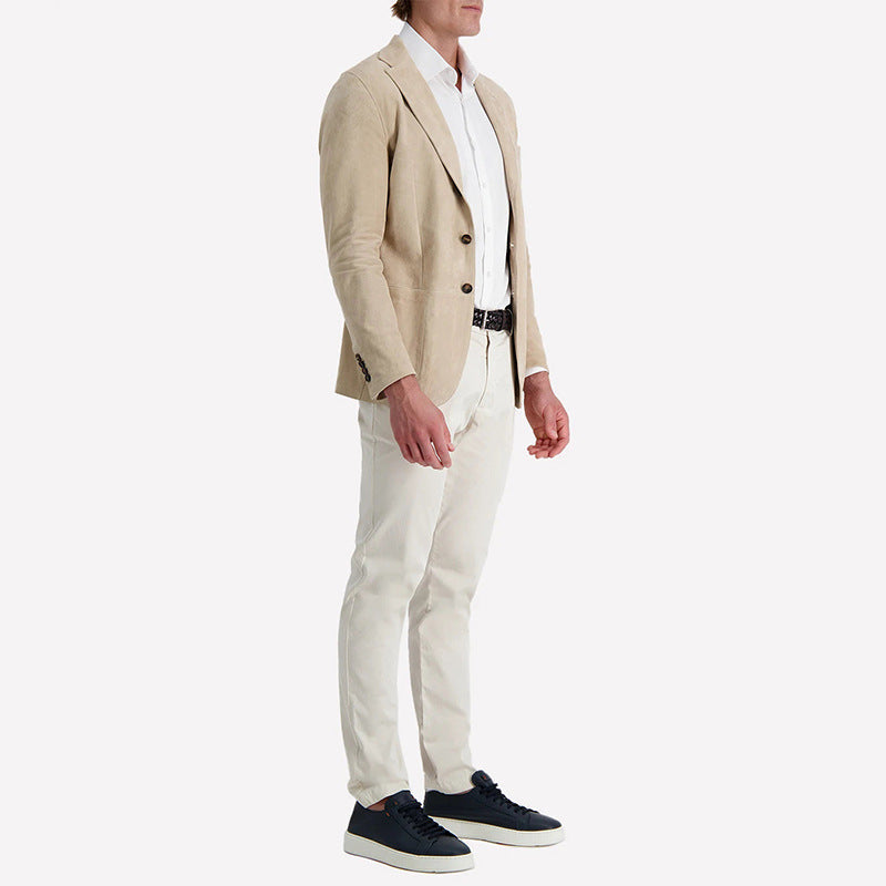 Herren elegante Wildlederjacke mit modernem Kragen und stilvollen Details
