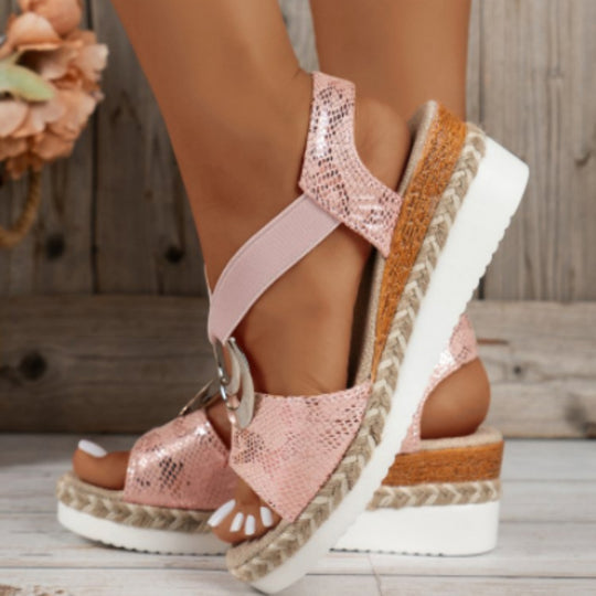 Damen Wedge-Sandalen mit modernen Riemendesign und elegantem Zierelement R&B