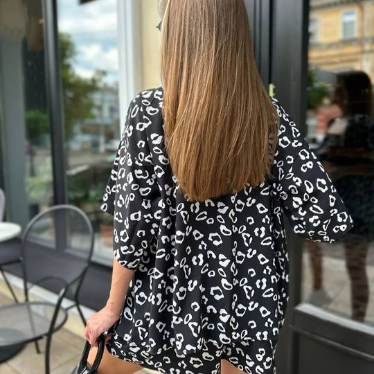 Damen Modisches Set aus cropped Oberteil und lockeren Shorts mit animalischem Muster R&B